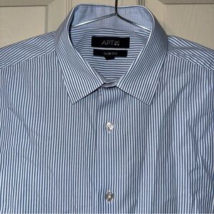 Apt. 9 Men's White and Blue Pinstripe Dress Shirt